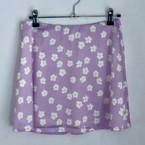 PRINCESS POLLY Silky Lilac Olton Floral Print Mini Skirt Size 4